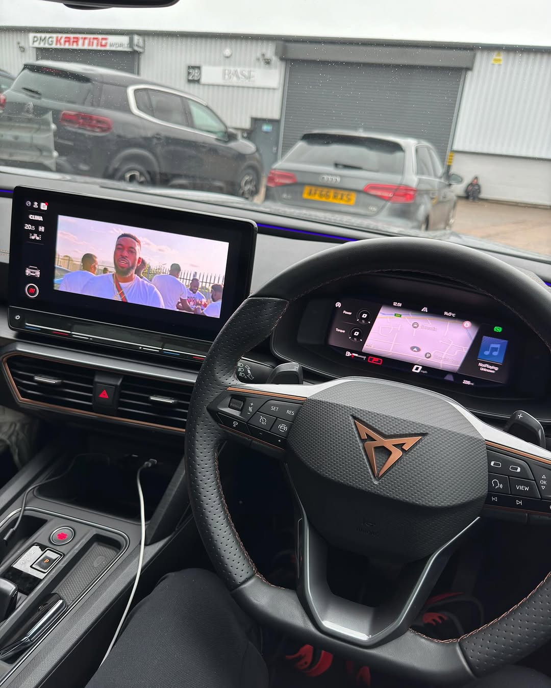 AI Media Box for Cupra